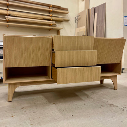 Barker Vanity In White Oak