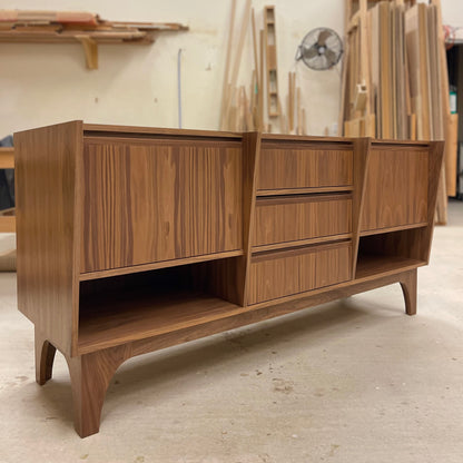 Barker Vanity In Walnut