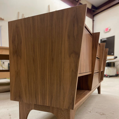 Barker Vanity In Walnut